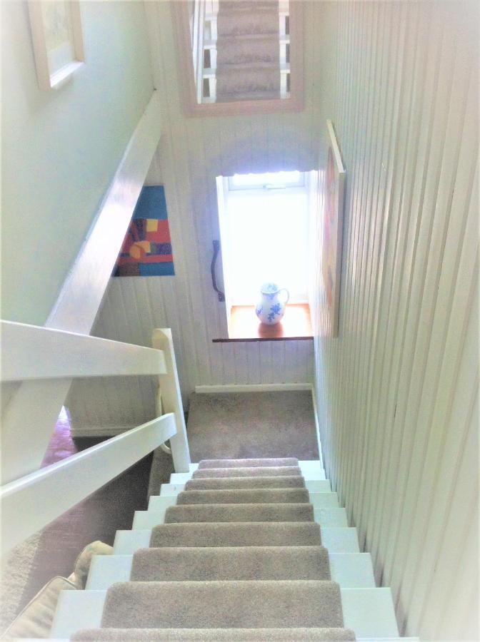 Charming Cottage Within Farmhouse 蒙默思 外观 照片